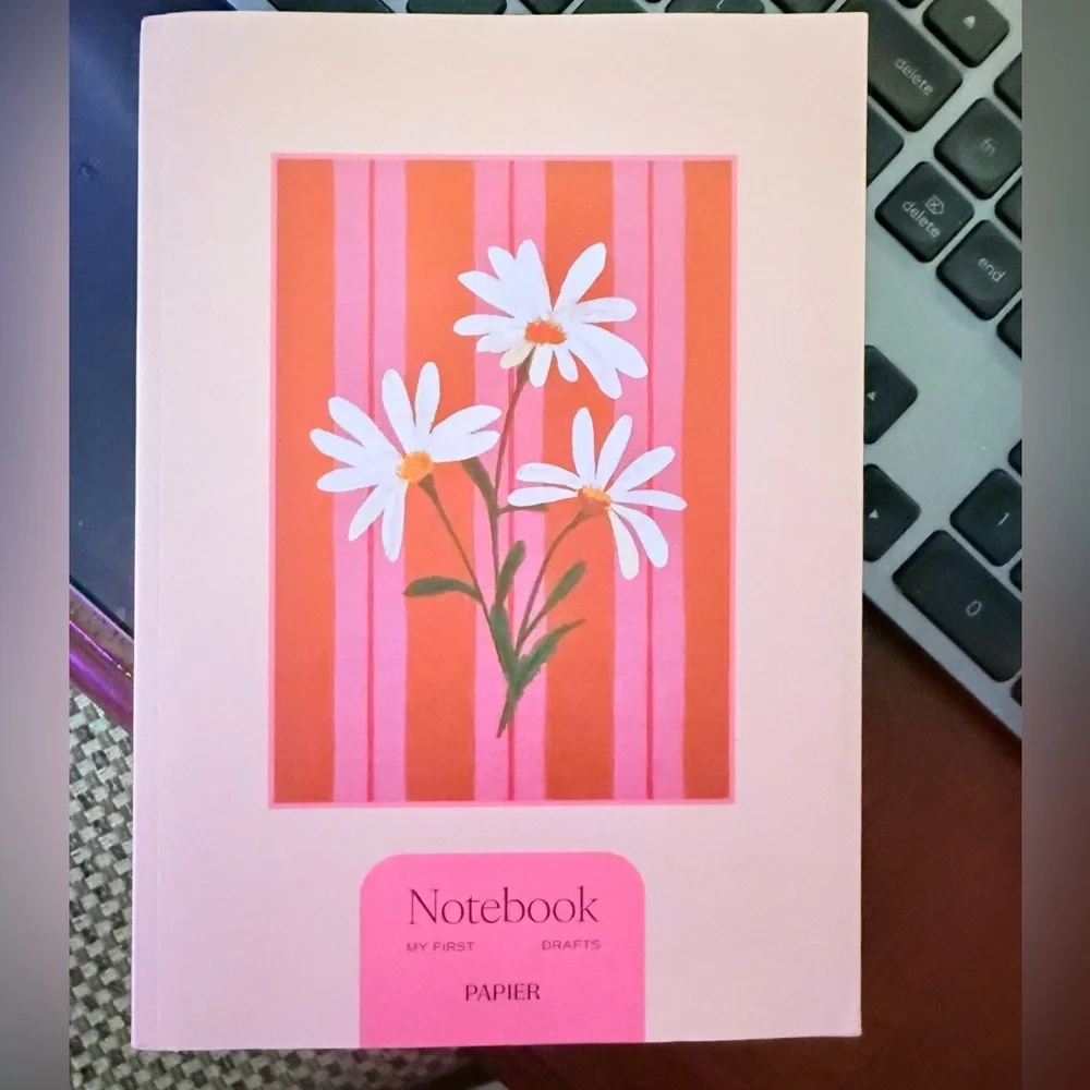 Anthropologie PAPIER SOFTBACK LINED JOURNAL Style No.  94302791 RASPBERRY